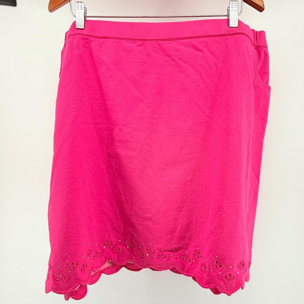 Quacker Factory Hot Pink Skort with Rhinestone Heart‎ & Eyelet Scalloped Hem 3X
